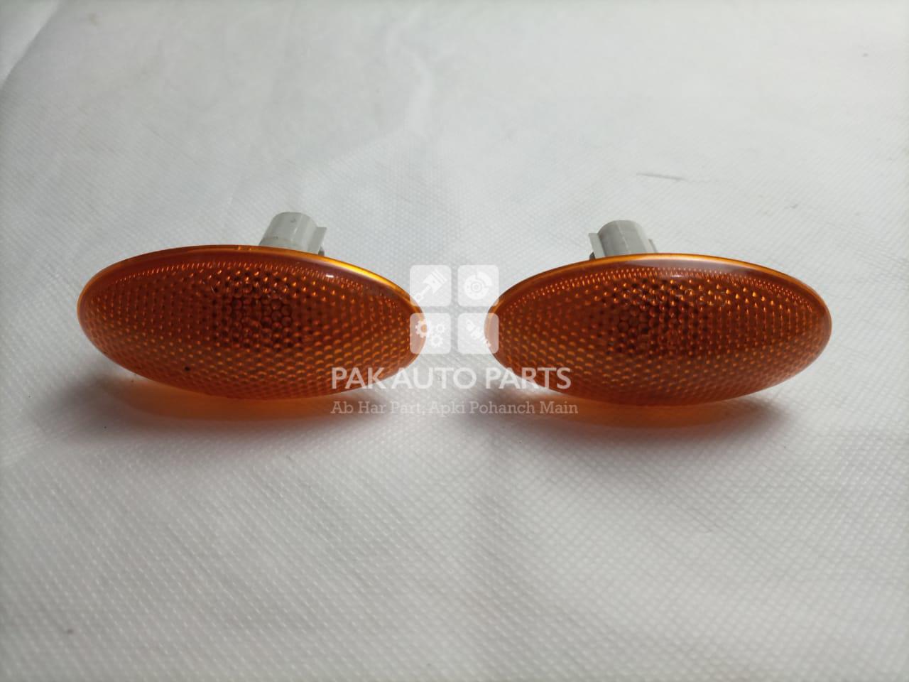 Picture of Daihatsu Mira 2008 Fender Indicator(2pcs)