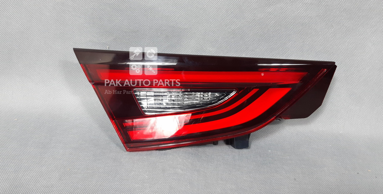 Picture of Honda Insight 2020 Ze4 Back Digi (Trunk) Light
