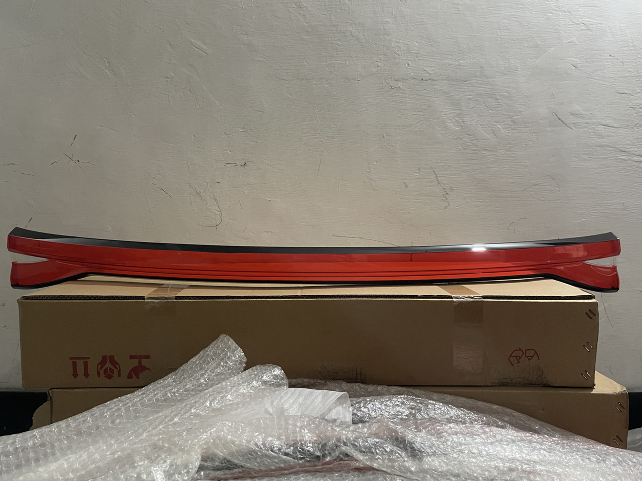 Picture of Haval H6 GWM Trunk Back Digi Light Glass