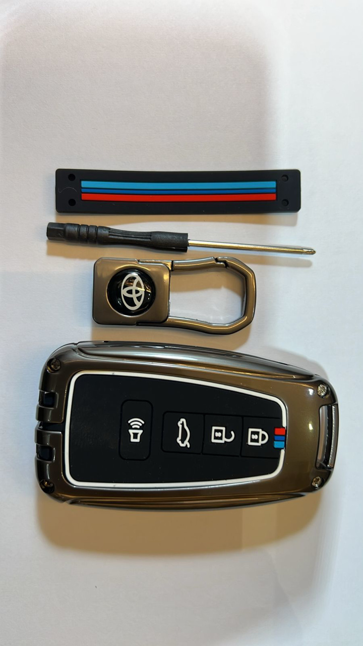 Picture of Toyota Land Cruiser 2022 Metal Zinc Key Cover