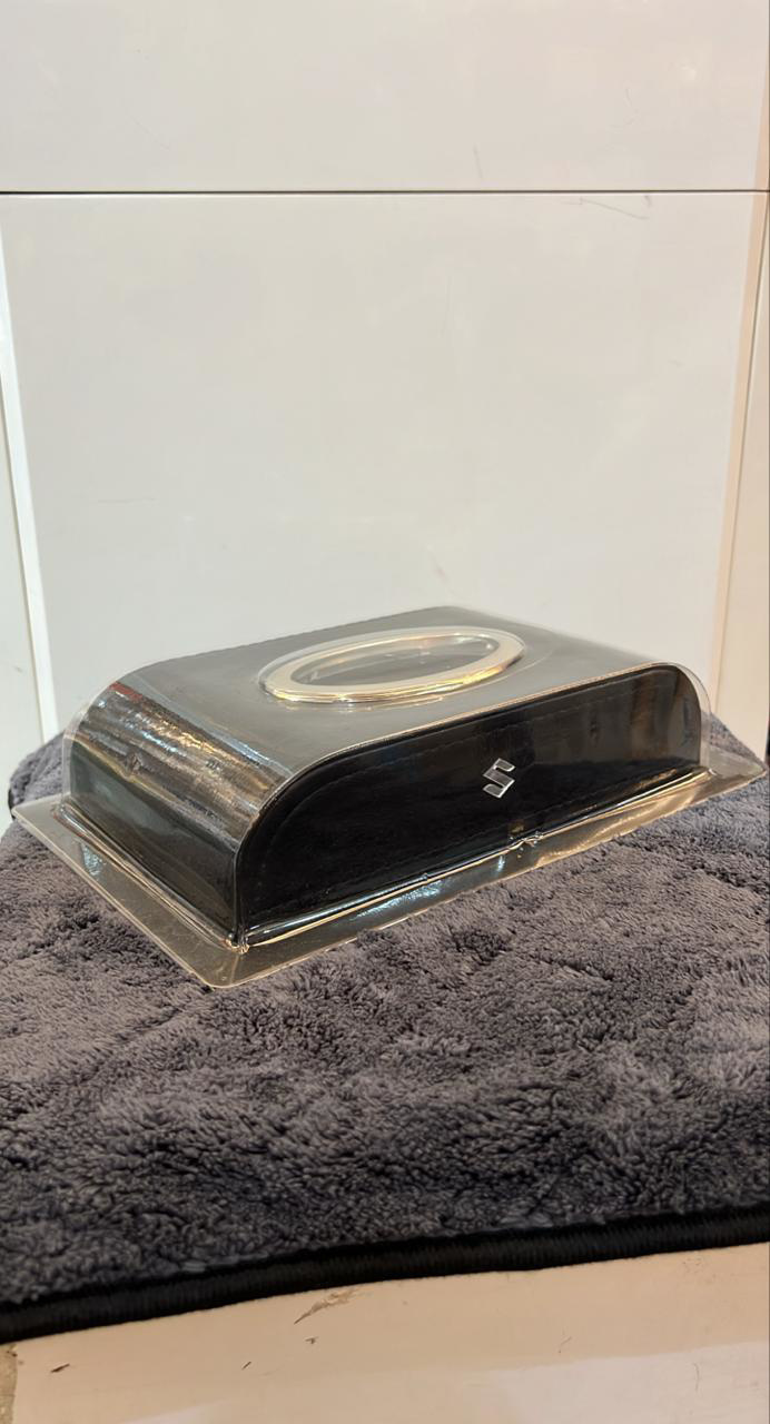 Picture of Car Tissue Box Logo Suzuki
