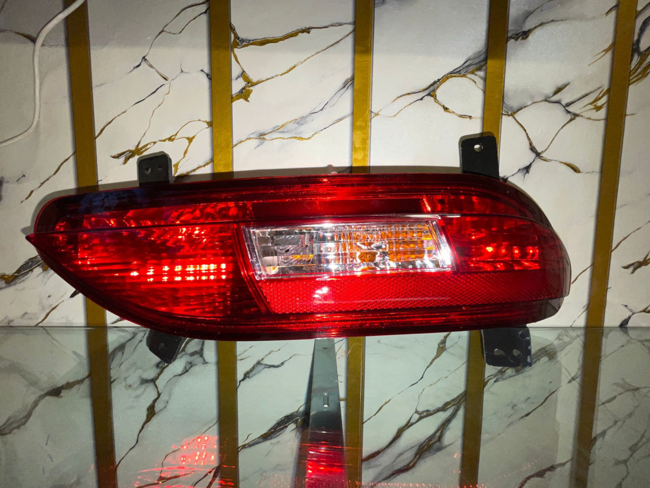 Picture of Prince DFSK Glory 580 Pro 2021-2025 Rear Bumper Reflector