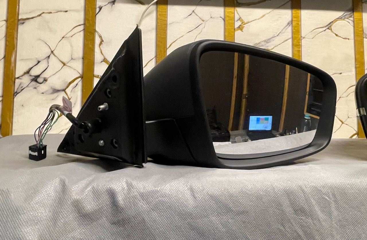 Picture of MG HS 2020-2024 Side Mirror Assembly De Fogger